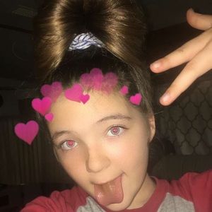 Meet your Posher, Abby